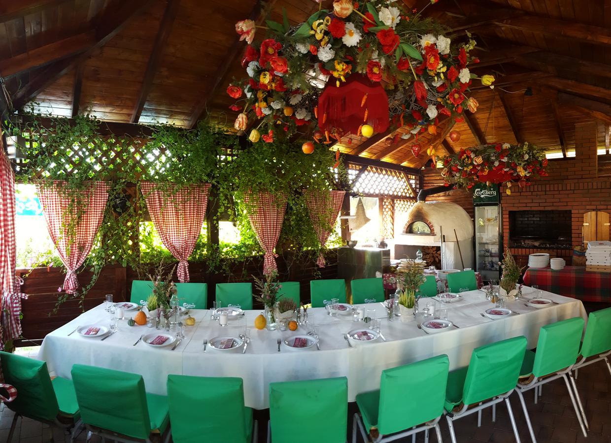 Malinowy Dwor Hotel Ruda Slaska Kültér fotó