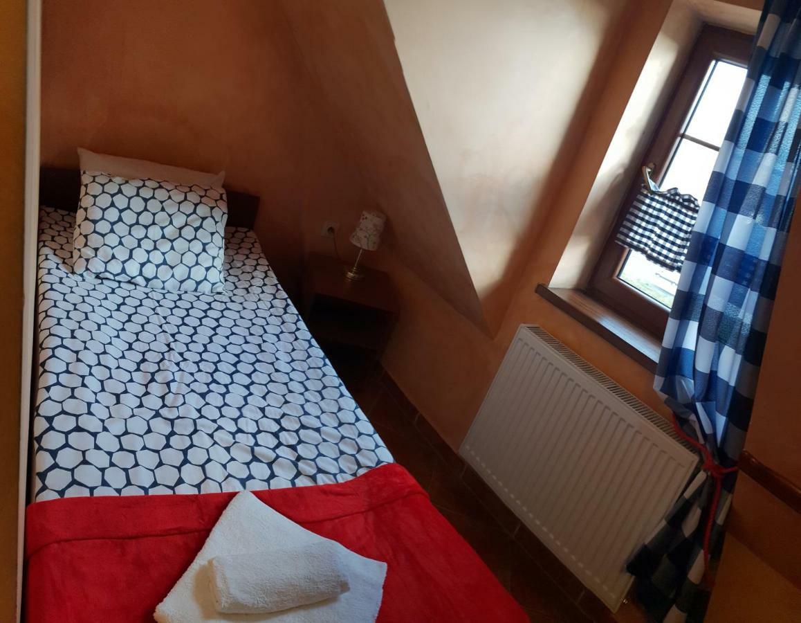 Malinowy Dwor Hotel Ruda Slaska Kültér fotó